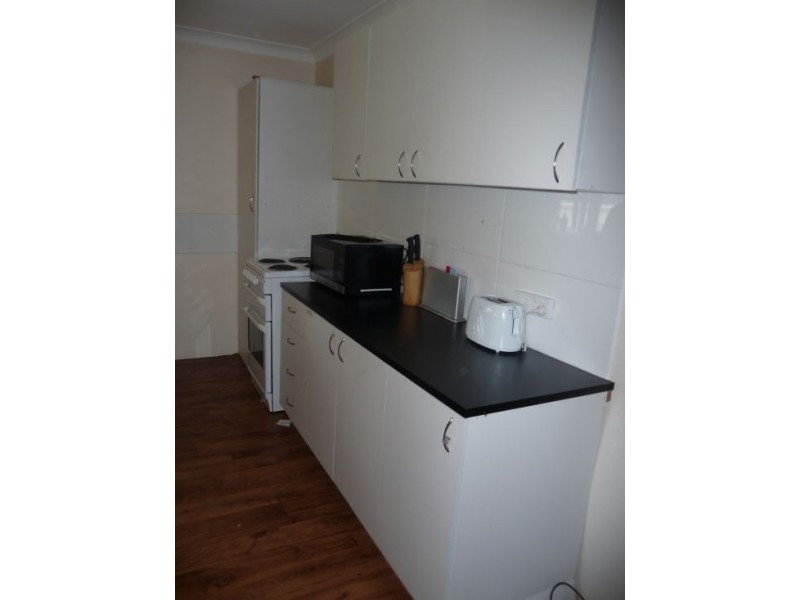 7 Cameron Place, Moree NSW 2400