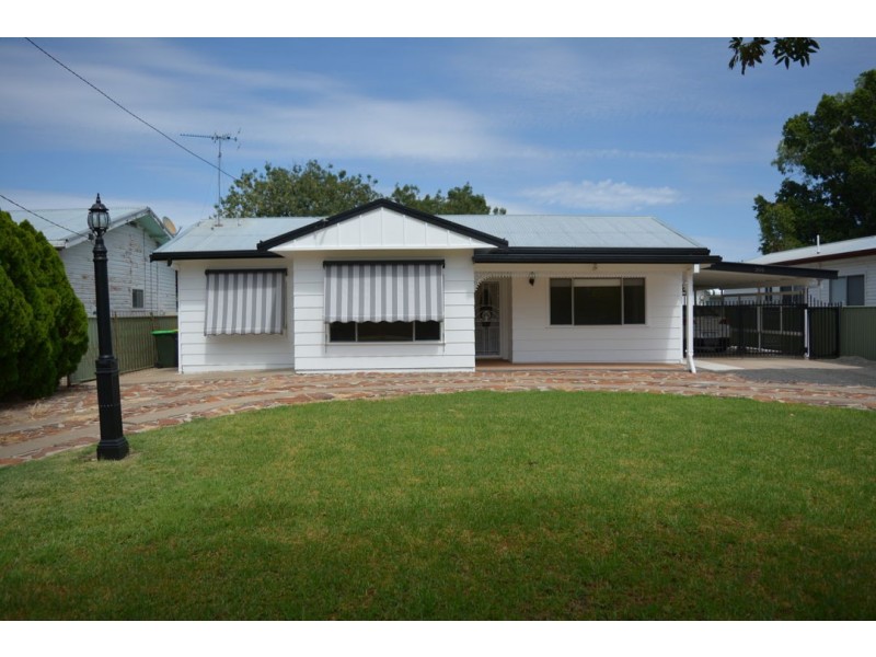 395 BOSTON STREET, Moree NSW 2400