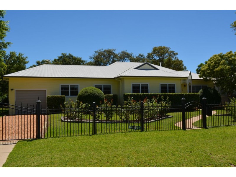 67 GWYDIR STREET, Moree NSW 2400