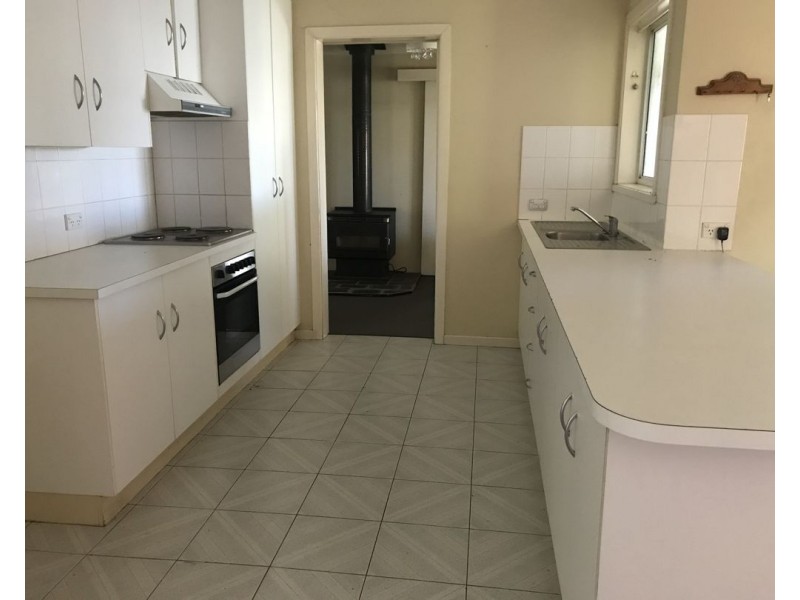1 Willow Place, Moree NSW 2400