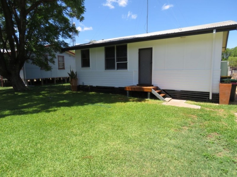 80 ST GEORGE STREET, Mungindi NSW 2406