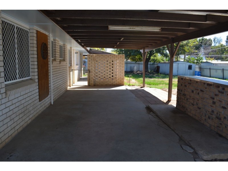 1 WARRINA CRESCENT, Moree NSW 2400