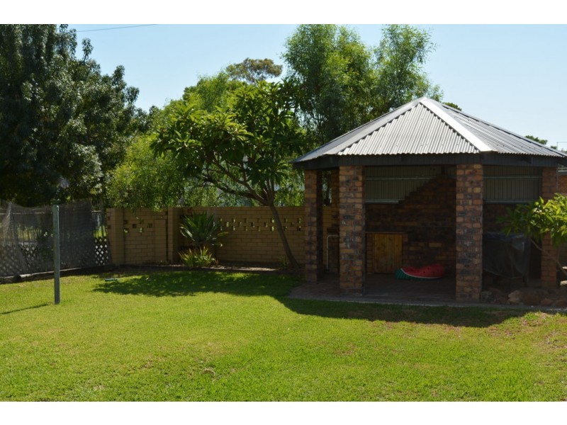 1 KAMILAROI DRIVE, Moree NSW 2400