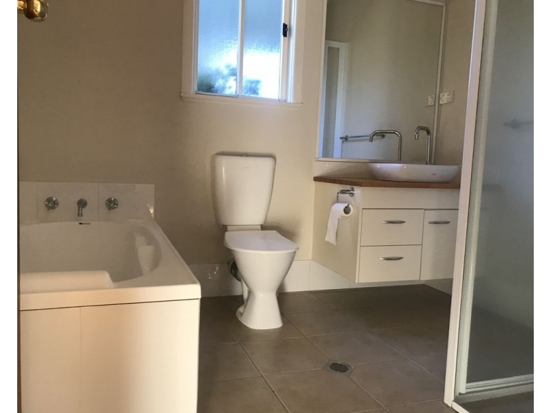 19 Balo Street, Moree NSW 2400