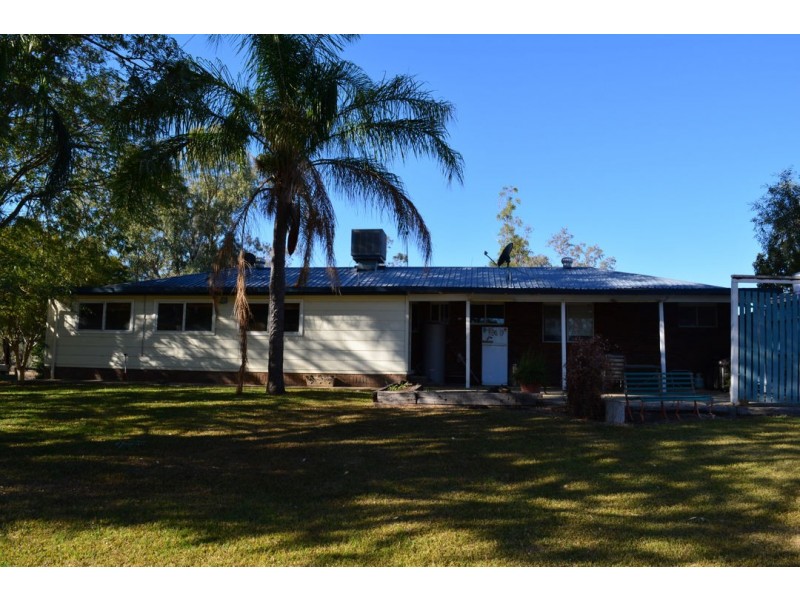 “SHALOM” BOOBIALLA ROAD, Moree NSW 2400