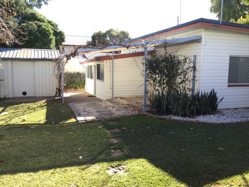 13 Mcarthur Street, Moree NSW 2400