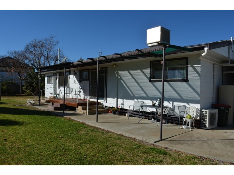 8 GWYDIR STREET, Pallamallawa NSW 2399