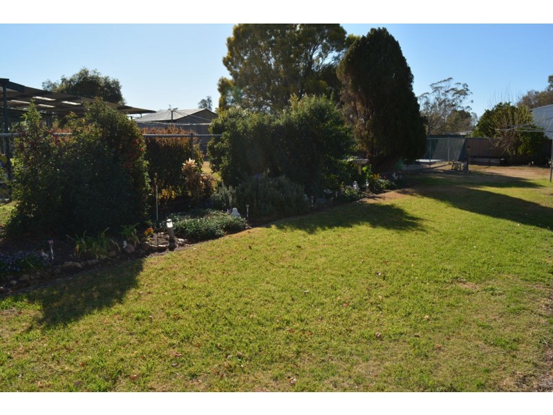 8 GWYDIR STREET, Pallamallawa NSW 2399