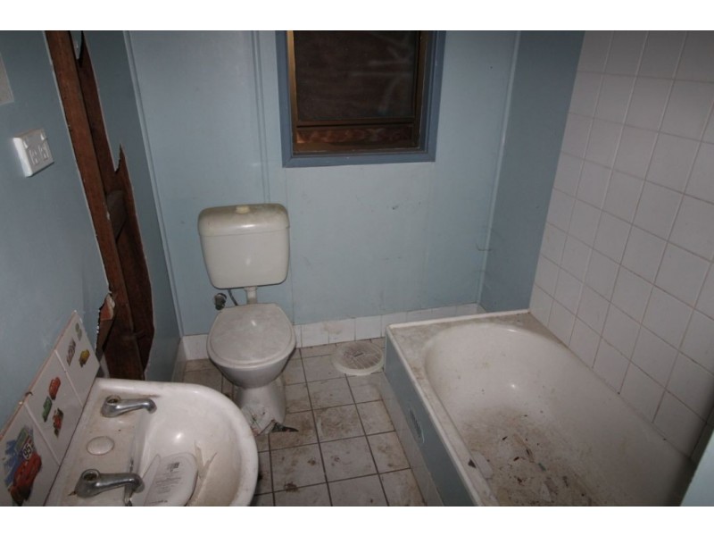 2 Arunga Street, Moree NSW 2400