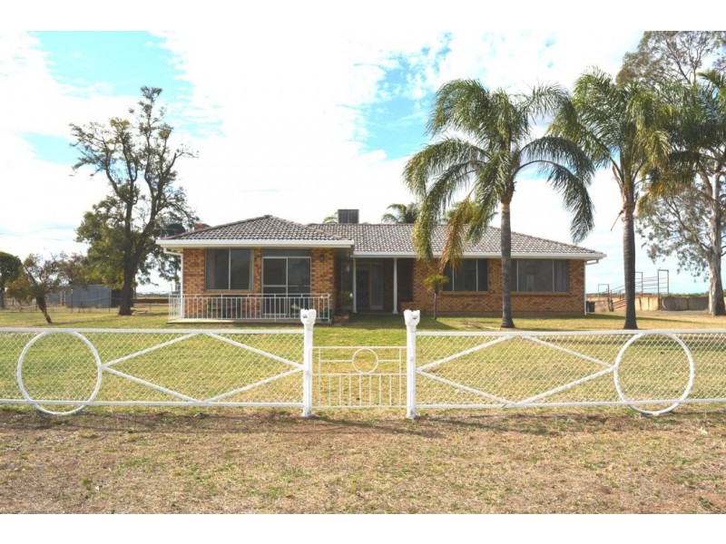“YULINGA” 93 STOCKMANS ROAD, Moree NSW 2400