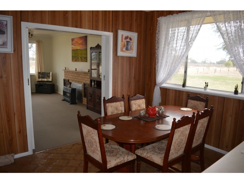 “YULINGA” 93 STOCKMANS ROAD, Moree NSW 2400