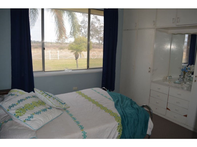 “YULINGA” 93 STOCKMANS ROAD, Moree NSW 2400