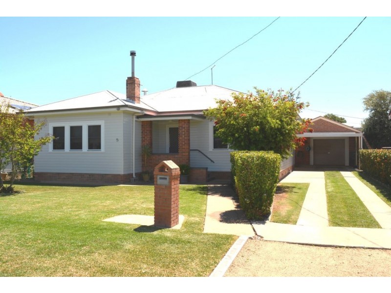 5 DAVID STREET, Moree NSW 2400