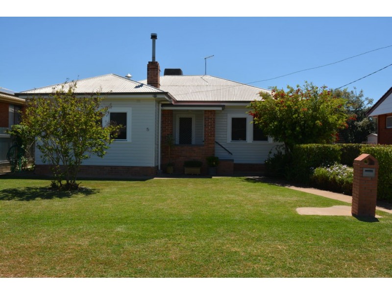 5 DAVID STREET, Moree NSW 2400