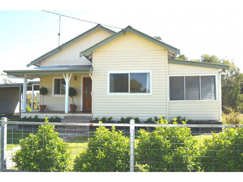 77 WARIALDA STREET, Pallamallawa NSW 2399
