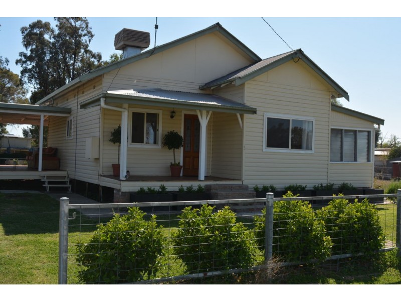 77 WARIALDA STREET, Pallamallawa NSW 2399