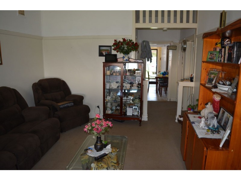 38 OAK STREET, Moree NSW 2400