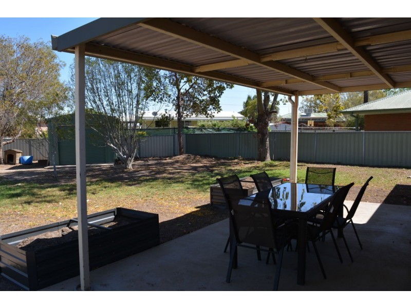4 MARY MACKILLOP PLACE, Moree NSW 2400