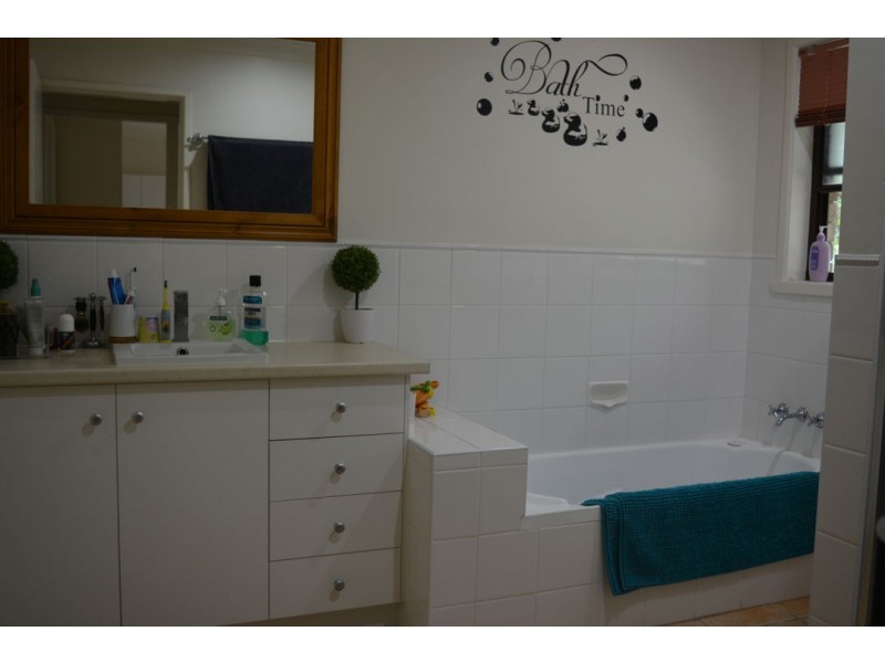 20 HASSELL STREET, Moree NSW 2400