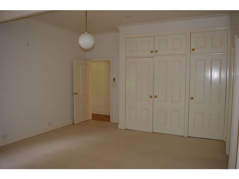 12 MERINDAH AVENUE, Moree NSW 2400