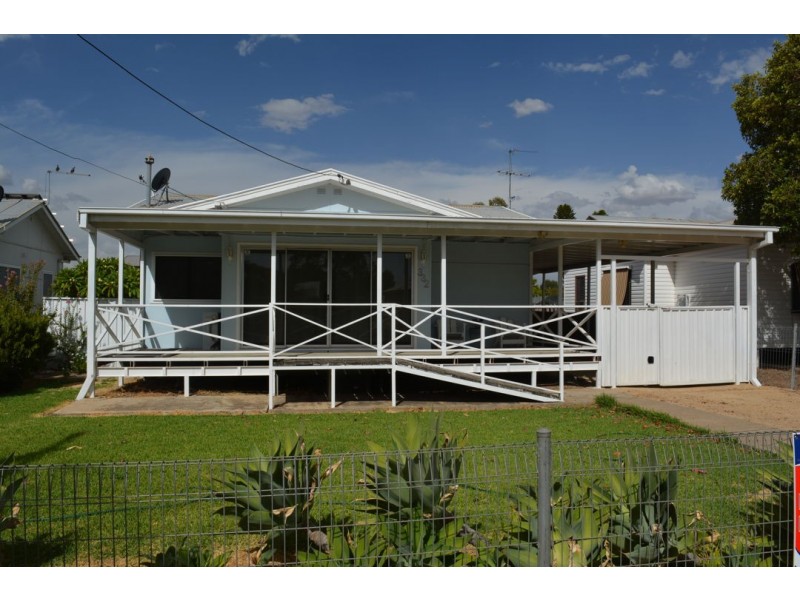 332 BOSTON STREET, Moree NSW 2400
