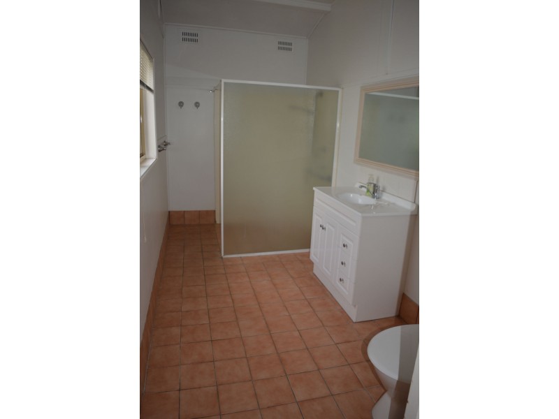 332 BOSTON STREET, Moree NSW 2400