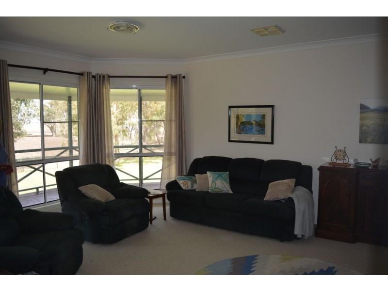 184 TARRAWINGEE ROAD, Moree NSW 2400