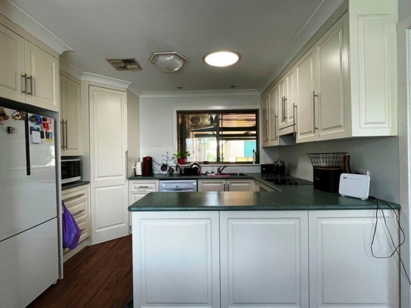 2 JULIA PLACE, Moree NSW 2400