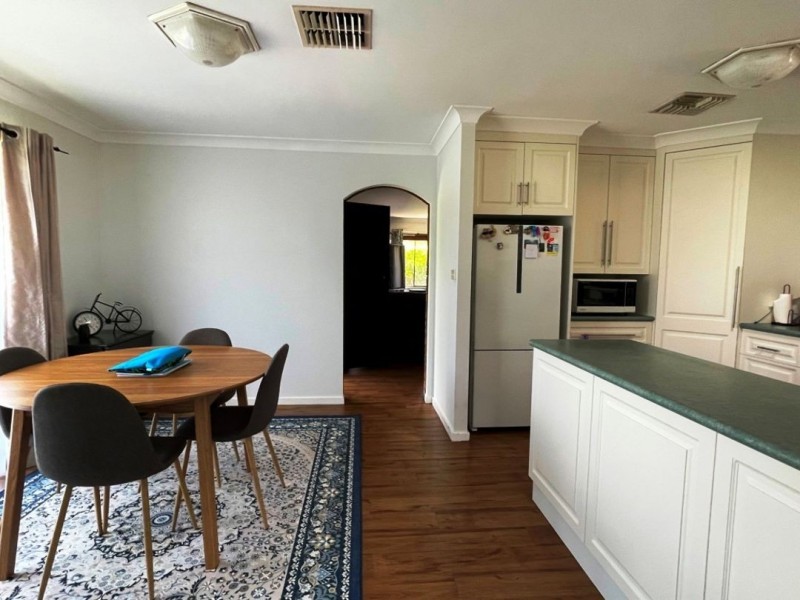 2 JULIA PLACE, Moree NSW 2400