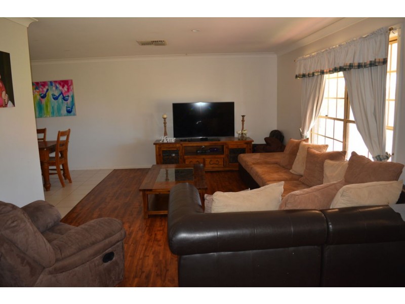 “SIKYLA PARK” 100 BARTON PLAINS ROAD, Moree NSW 2400