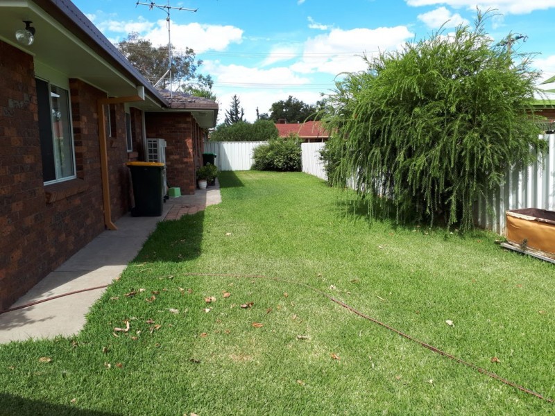 9 MAPLE AVENUE, Moree NSW 2400