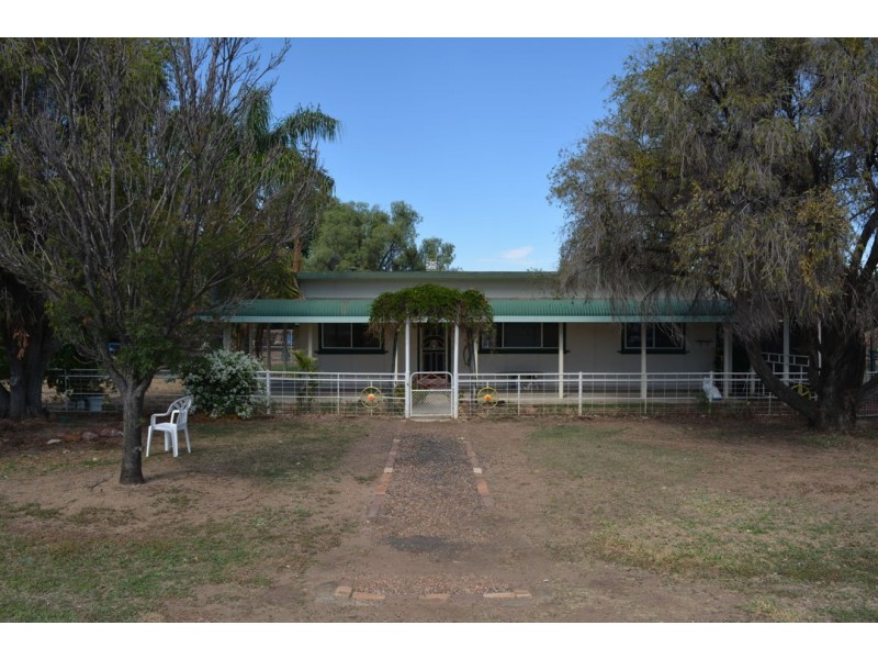 28 BLAKE STREET, Pallamallawa NSW 2399