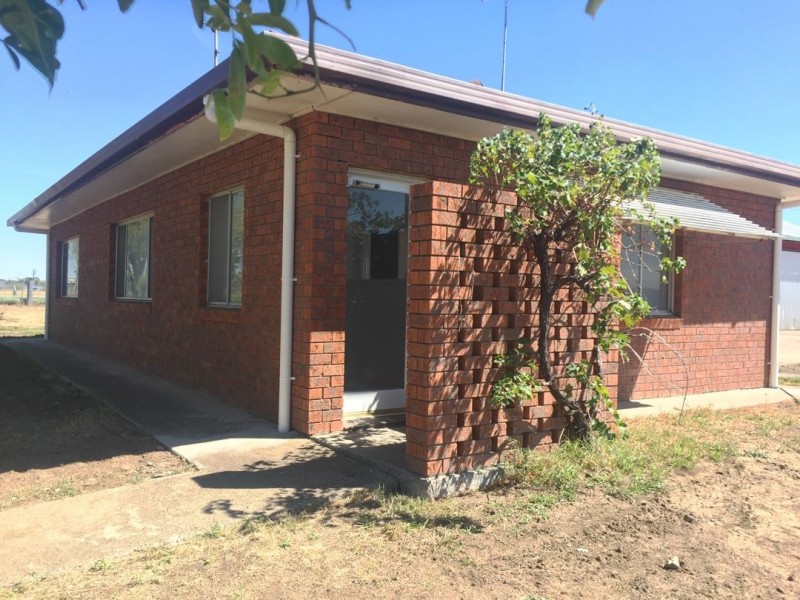 10 Bullus Drive, Moree NSW 2400