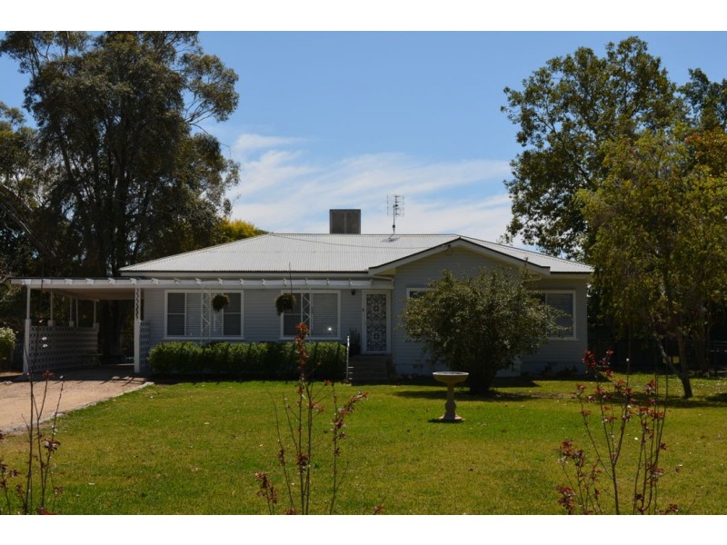 15 TIRZAH STREET, Moree NSW 2400