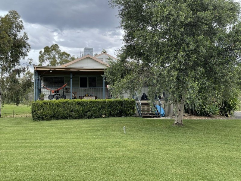 22 COURALLIE STREET, Moree NSW 2400