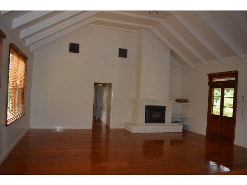 12 MERINDAH AVENUE, Moree NSW 2400