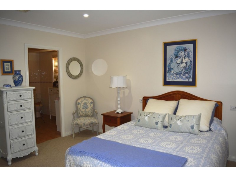 4 MERINDAH MEWS, Moree NSW 2400