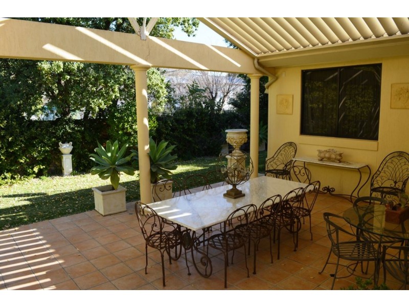 4 MERINDAH MEWS, Moree NSW 2400