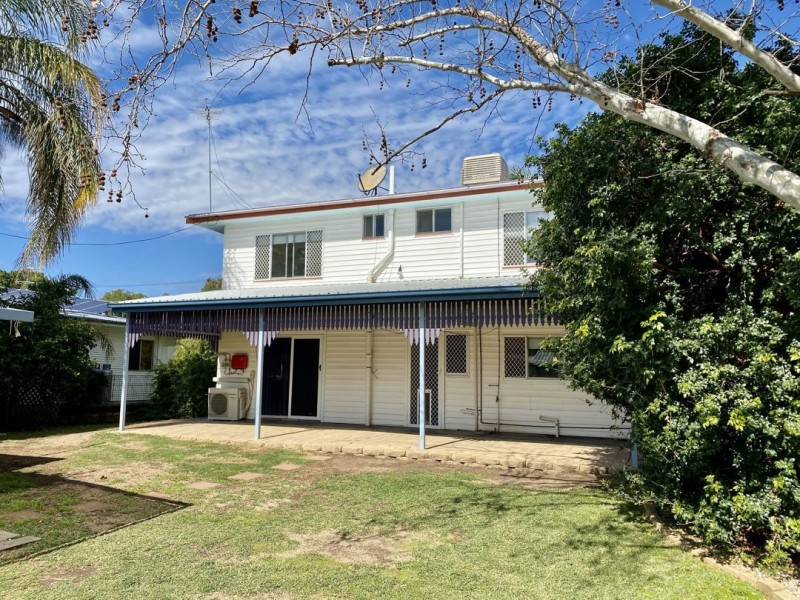 13 MACARTHUR ST, Moree NSW 2400