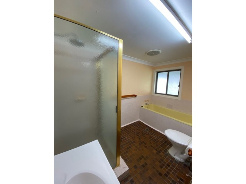 77 Edward Street, Moree NSW 2400