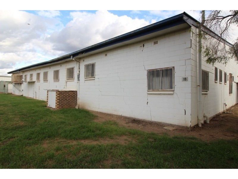 18 Jones Avenue, Moree NSW 2400