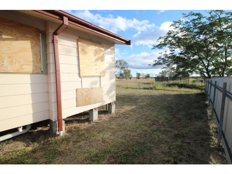 11 Arunga Street, Moree NSW 2400