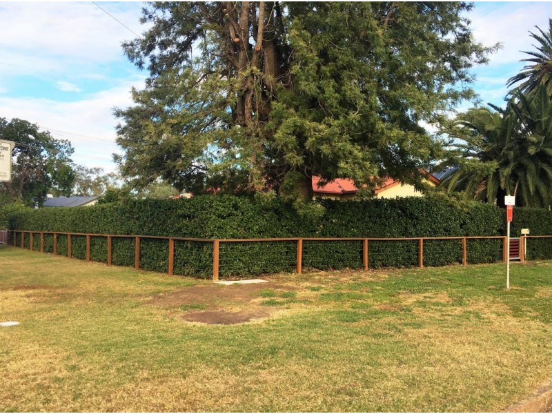 2 Frome Street, Moree NSW 2400