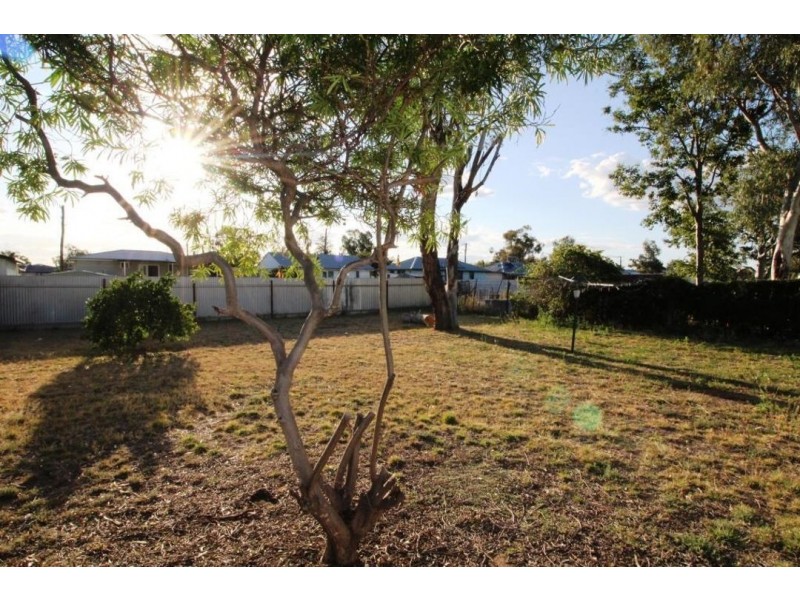 363 Boston Street, Moree NSW 2400