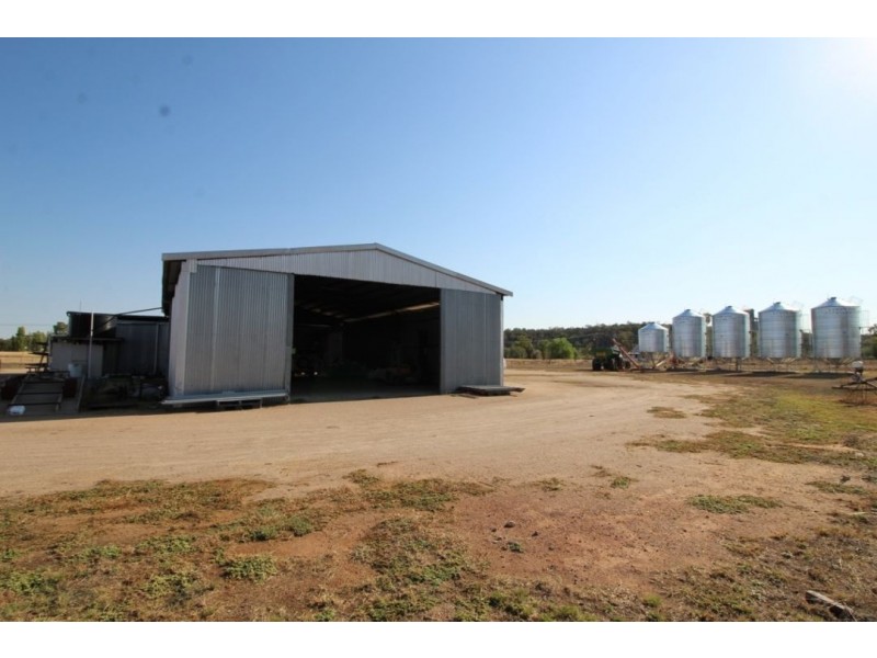 1 Railway Parade, Warialda Rail NSW 2402