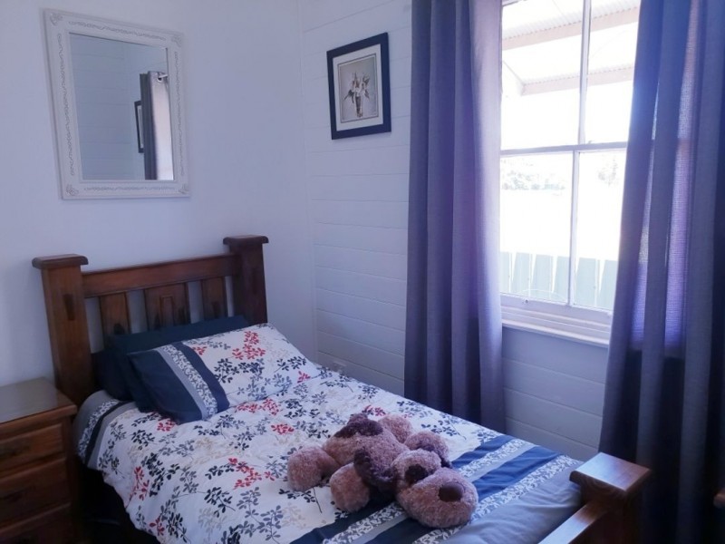 30A & 30B Mackenzie St, Moree NSW 2400