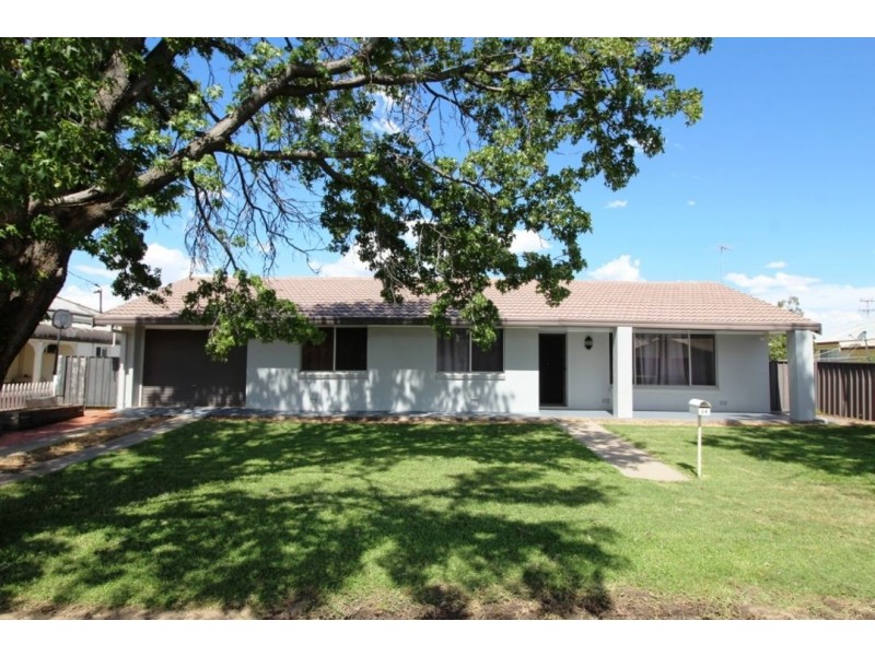 34 Mackenzie Street, Moree NSW 2400