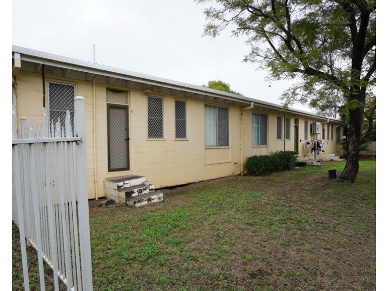2 Queen St, Moree NSW 2400