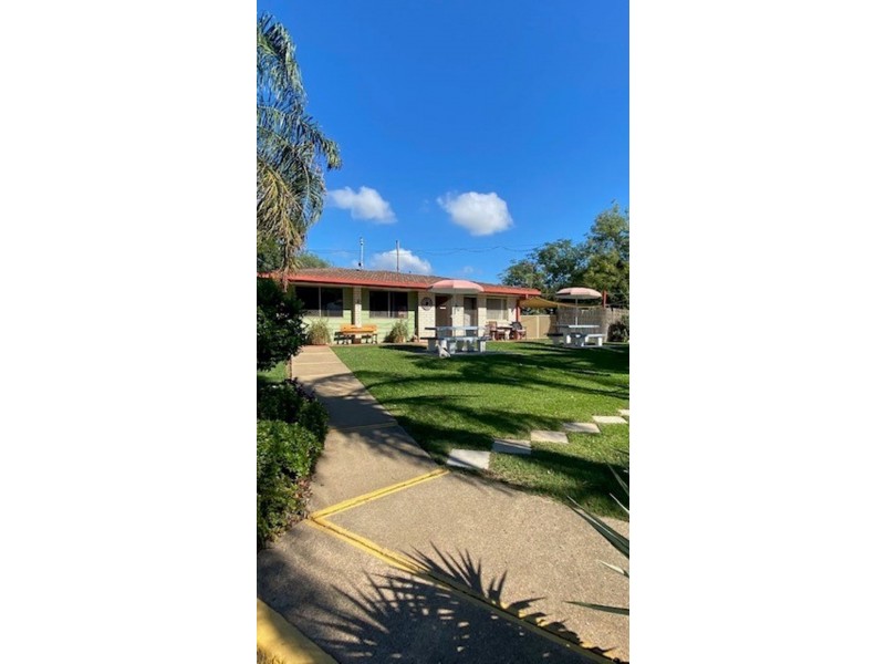 28 Oak Street, Moree NSW 2400