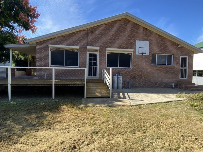 36 Webb Avenue, Moree NSW 2400